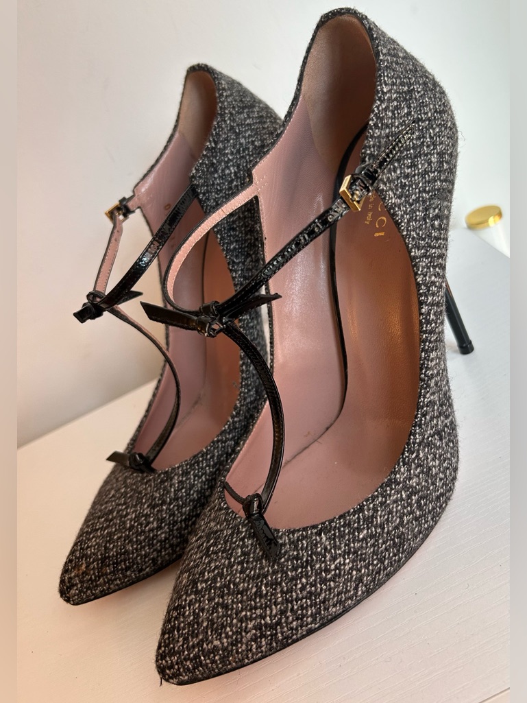 Gucci Tweed T-Strap Stiletto Pumps Pointed Toe Size 40